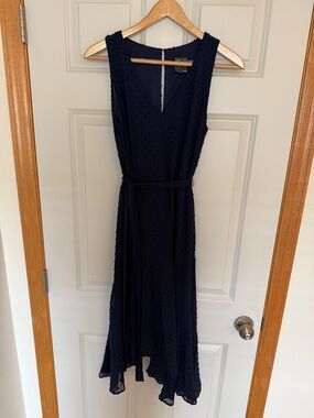 Gabby Skye Navy High-Low Sleeveless V-Neck Dress with Belt